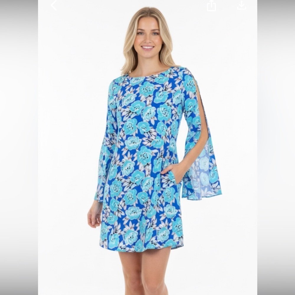 Kaari Blue floral dress size large